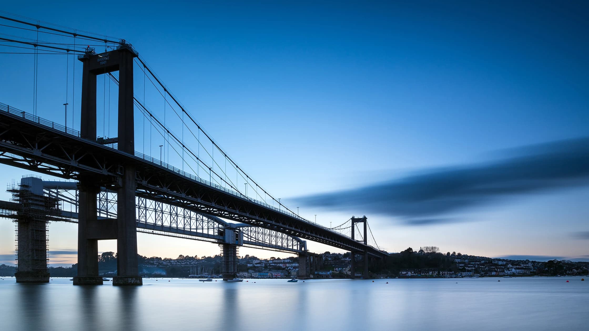 tamar-bridge-background